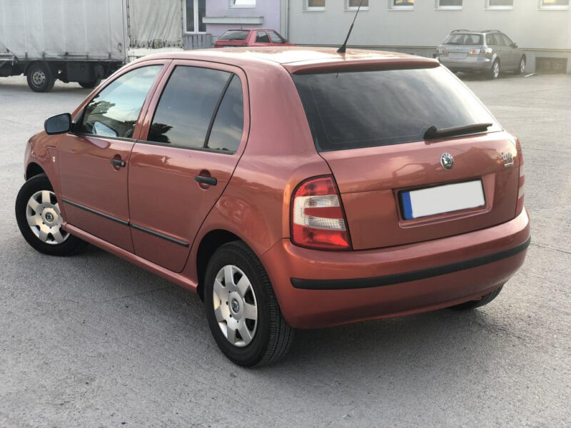 Levná autopůjčovna Praha